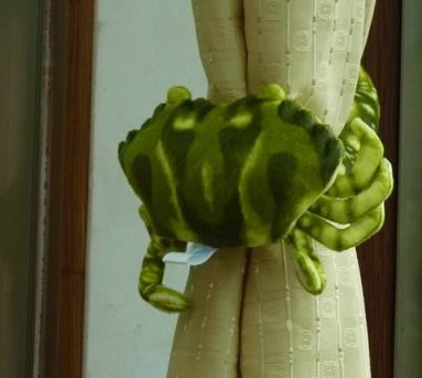 olive green crabs